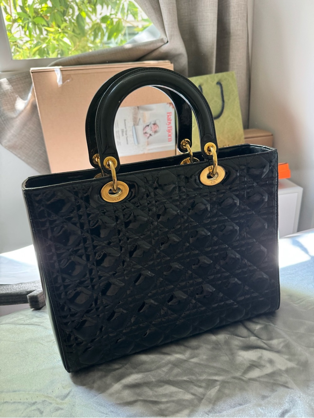 Dior Black Patent Leather Lady Dior Satchel with Gold Hardware Very New - Picture 3 of 11